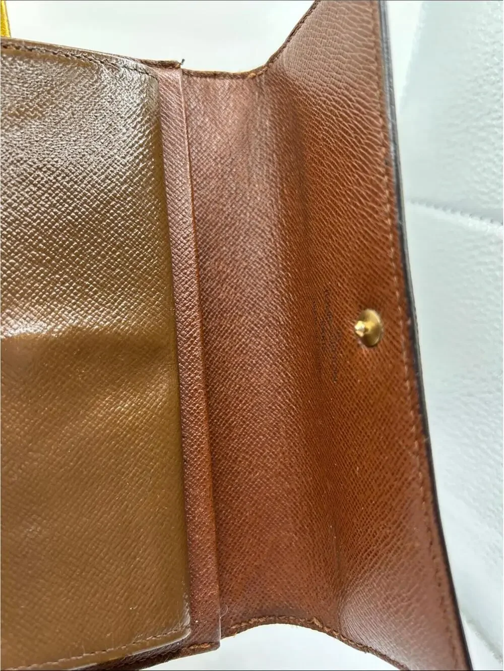 Louis Vuitton Porte Tresor Etui Papiers Trifold Wallet monogram canvas Good/Fair
